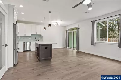 1156 S 11th St, Independence, OR 97351 - Photo 7