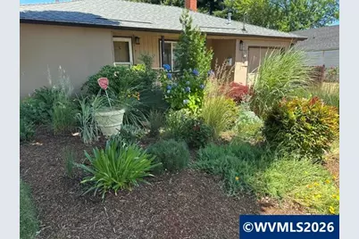 451 E St, Lebanon, OR 97355 - Photo 3