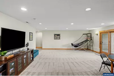 1970 Landaggard Dr NW, Salem, OR 97304 - Photo 35