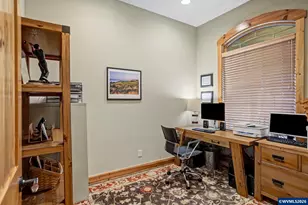 1970 Landaggard Dr NW, Salem, OR 97304 - Photo 7