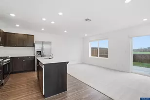 1380 Nolan Ave SE, Albany, OR 97322 - Photo 7