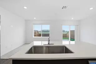 1380 Nolan St SE, Albany, OR 97322 - Photo 17