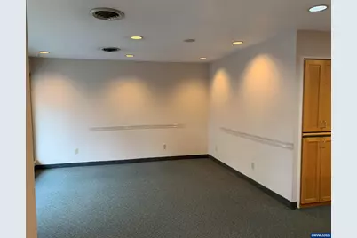 128 SW 3rd St, Corvallis, OR 97330 - Photo 3