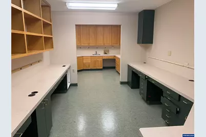 128 SW 3rd St, Corvallis, OR 97330 - Photo 9