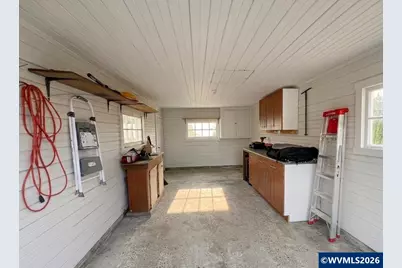 355 24th St SE, Salem, OR 97301 - Photo 25