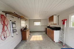 355 24th St SE, Salem, OR 97301 - Photo 25