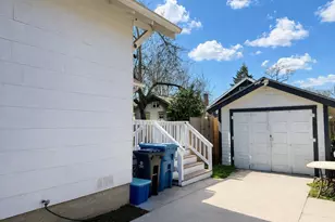 355 24th St SE, Salem, OR 97301 - Photo 23