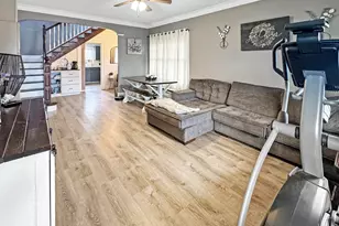 355 24th St SE, Salem, OR 97301 - Photo 3