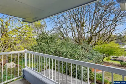 1726 Ewald Av SE, Salem, OR 97302 - Photo 41