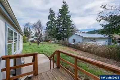 905 Mountain View Rd, Sweet Home, OR 97386 - Photo 33