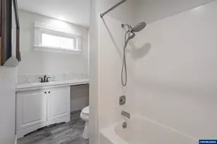 2380 Emmet Dr NW, Salem, OR 97304 - Photo 25