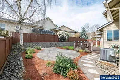 2810 Hoover Av NW, Salem, OR 97304 - Photo 41