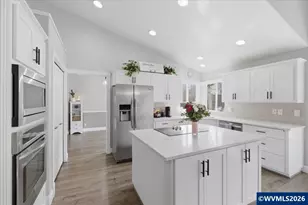 2810 Hoover Ave NW, Salem, OR 97304 - Photo 15