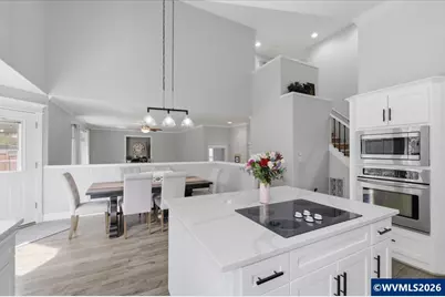 2810 Hoover Av NW, Salem, OR 97304 - Photo 17