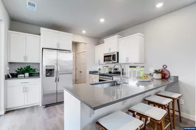 7398 SE Madrone St, Hillsboro, OR 97123 - Photo 13