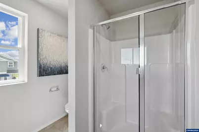 746 Merriott Ln, Woodburn, OR 97071 - Photo 19