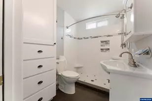 3303 Long St, Sweet Home, OR 97386 - Photo 23