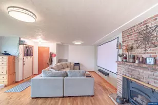 2420 Pine Ln SE, Albany, OR 97322 - Photo 7