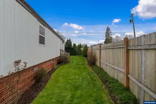 612 N Cascade #48 Dr, Woodburn, OR 97071 - Photo 21
