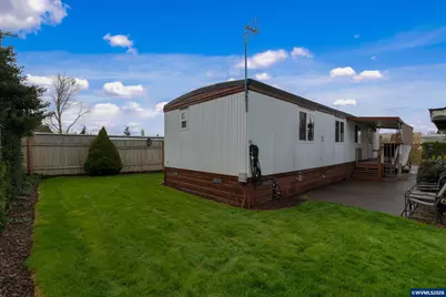 612 N Cascade #48 Dr, Woodburn, OR 97071 - Photo 19