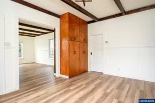 1139 NW Yamhill St, McMinnville, OR 97128 - Photo 9