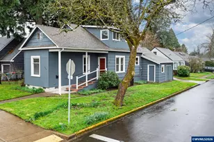 1139 NW Yamhill St, McMinnville, OR 97128 - Photo 1