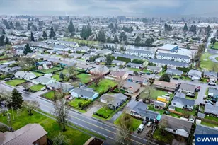 889 45th Ave NE, Salem, OR 97301 - Photo 27