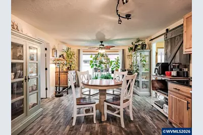 889 45th Av NE, Salem, OR 97301 - Photo 15