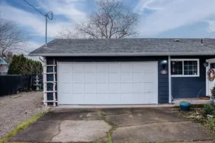 889 45th Ave NE, Salem, OR 97301 - Photo 5