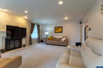 925 6th Av SW, Albany, OR 97321 - Photo 7