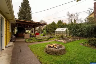 925 6th Ave SW, Albany, OR 97321 - Photo 37