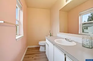 1544 Madelyn Ave SE, Salem, OR 97306 - Photo 21