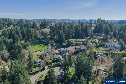 2455 W 29th Av, Eugene, OR 97405 - Photo 49