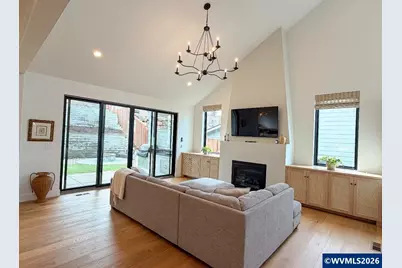 2144 Limestone Av SE, Salem, OR 97306 - Photo 7