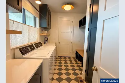 2144 Limestone Av SE, Salem, OR 97306 - Photo 3