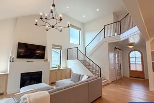 2144 Limestone Ave SE, Salem, OR 97306 - Photo 9