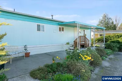 1418 Pine #7 St, Silverton, OR 97381 - Photo 5