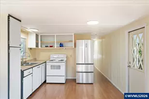 1418 Pine St, Silverton, OR 97381 - Photo 17