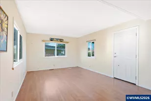1418 Pine St, Silverton, OR 97381 - Photo 13