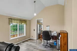 813 SW 8th St, Sublimity, OR 97385 - Photo 13