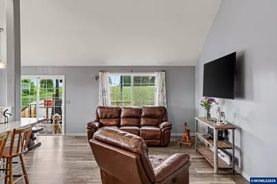 813 SW 8th St, Sublimity, OR 97385 - Photo 19
