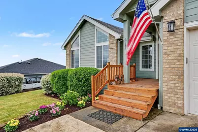 813 SW 8th St, Sublimity, OR 97385 - Photo 1