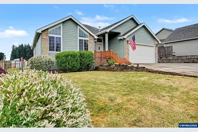 813 SW 8th St, Sublimity, OR 97385 - Photo 3