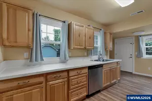 340 Wyatt Ct NE, Salem, OR 97301 - Photo 11