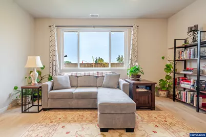 2400 W 15th Av, Junction City, OR 97448 - Photo 11