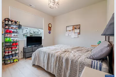 2400 W 15th Av, Junction City, OR 97448 - Photo 21