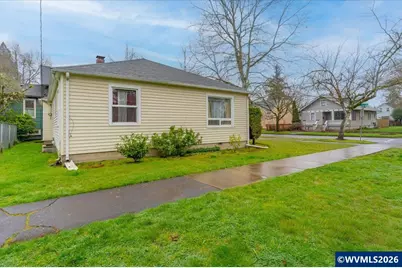 1090 15th St NE, Salem, OR 97301 - Photo 43