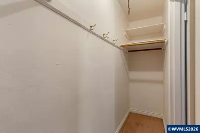 1090 15th St NE, Salem, OR 97301 - Photo 31