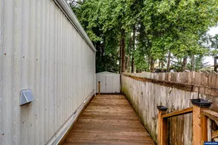 82274 River Dr, Creswell, OR 97426 - Photo 33