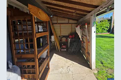 1585 Park Dr, Lebanon, OR 97355 - Photo 17
